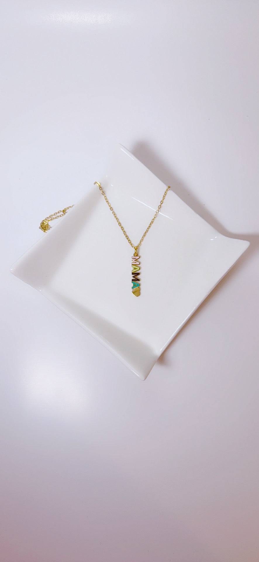 Mom colors Necklace
