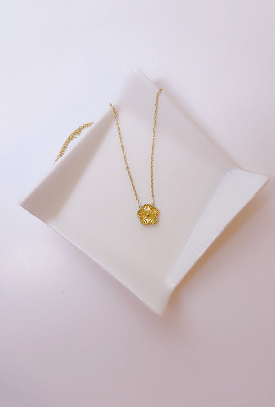 Flower Necklace