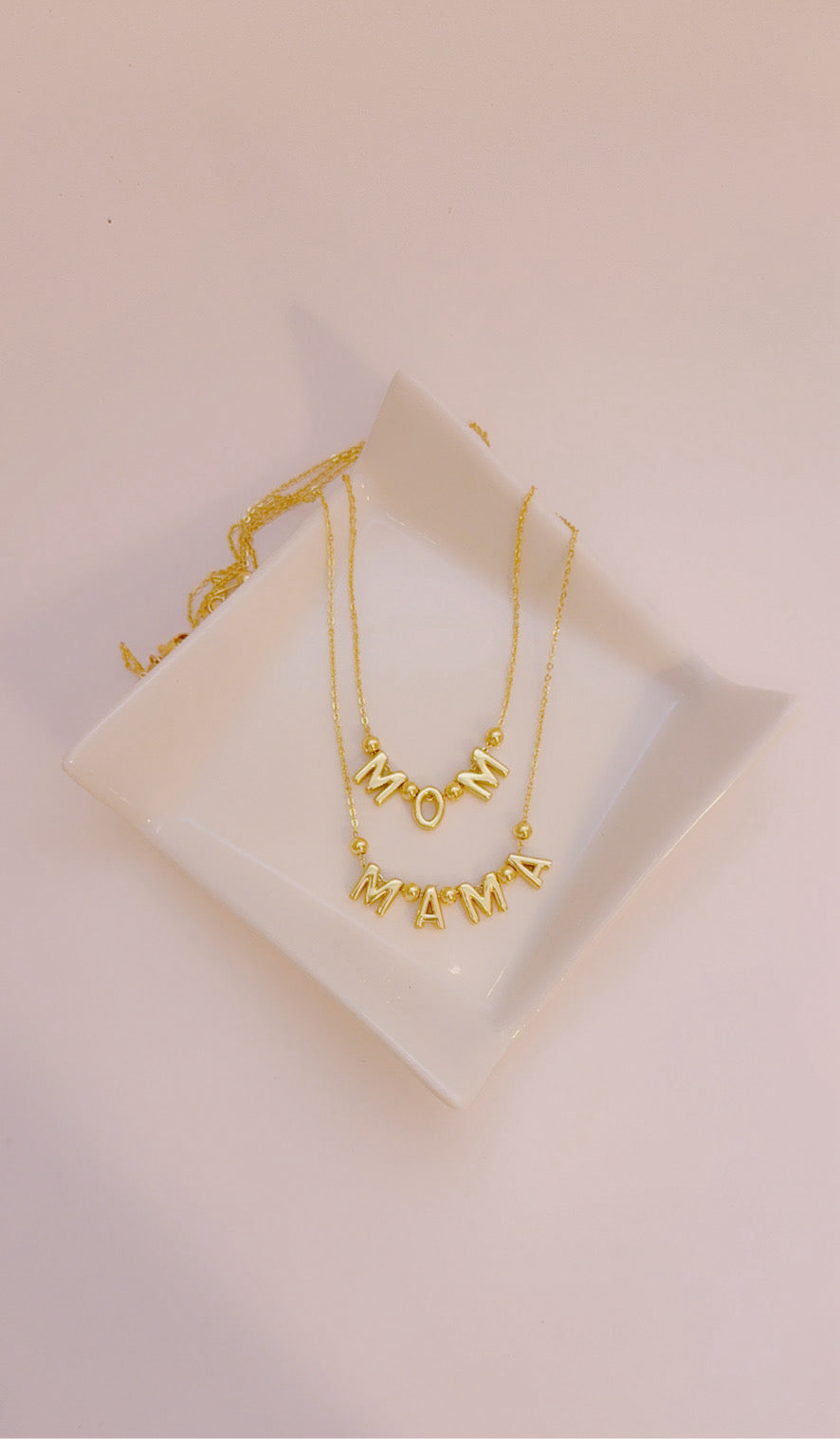 Mom & Mamá Necklace
