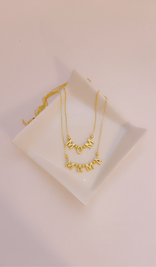 Mom & Mamá Necklace